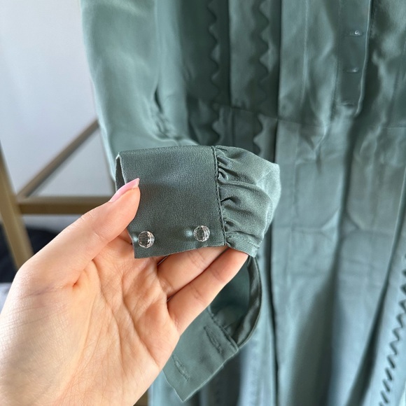 Intropia olive long sleeve dress - Picture 4 of 7